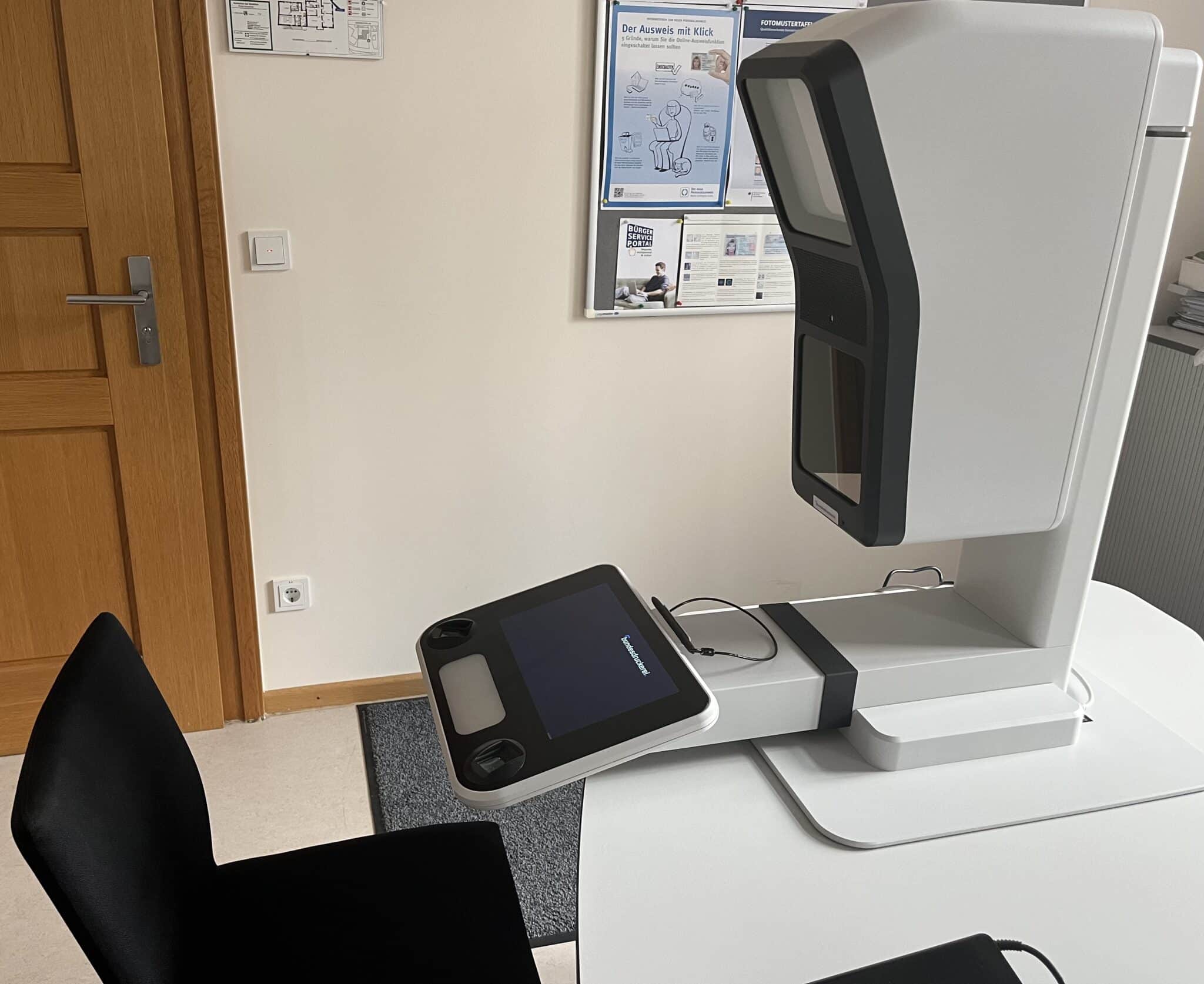 Digitales Lichtbild für Ausweisdokumente im Rathaus - Gemeinde Teugn